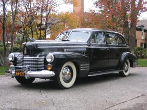 Cadillac Series 67 7-Passenger Touring Sedan 1941 года